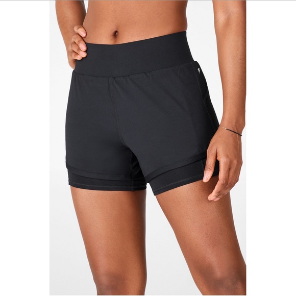 Fabletics Olesia Shine Short - Picture 1 of 4